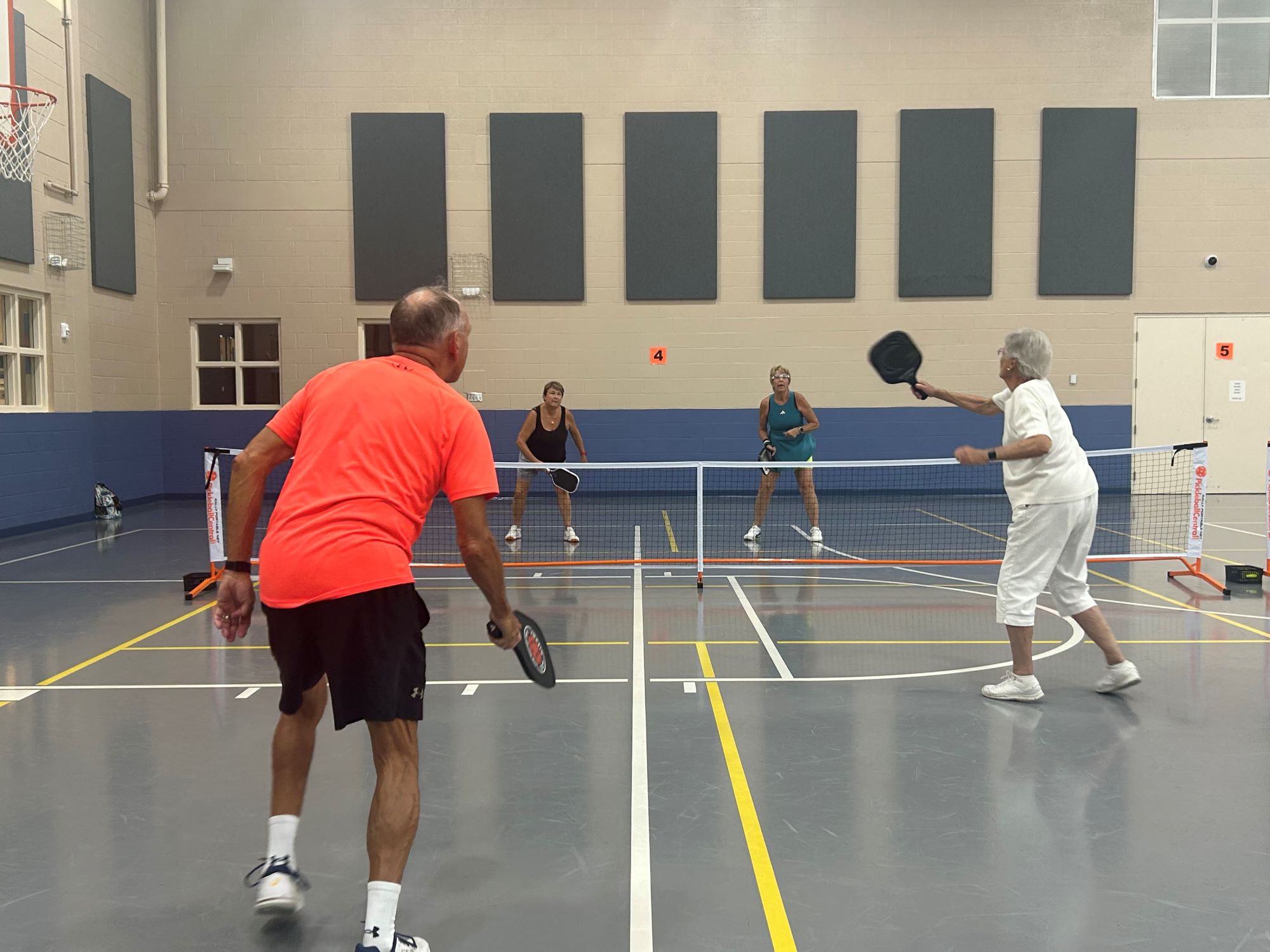 Englewood Indoor Pickleball Sessions